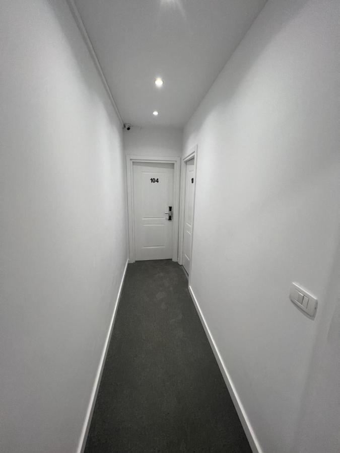 Skenderbej Rooms Tirana Exteriör bild
