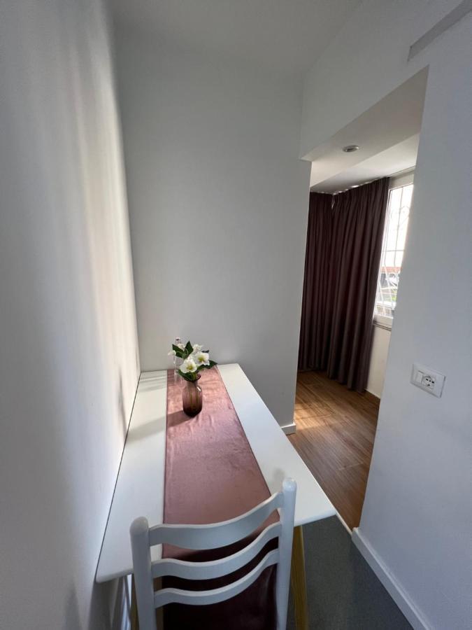 Skenderbej Rooms Tirana Exteriör bild